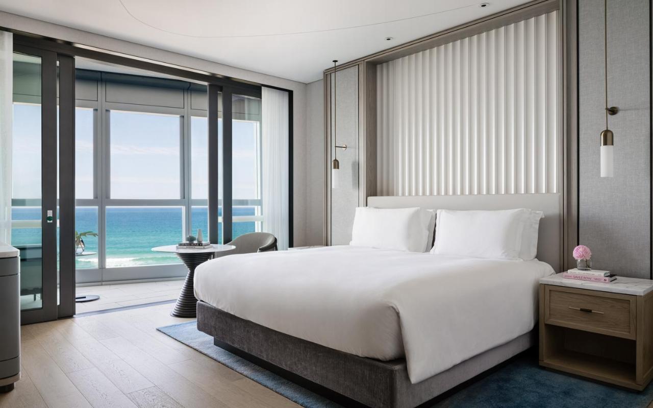 The Langham, Gold Coast And Jewel Residences Eksteriør billede A bedroom at the hotel